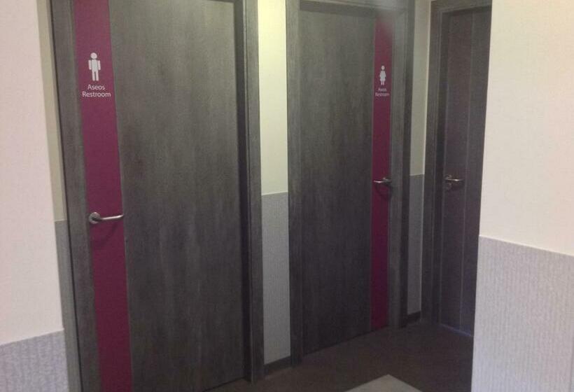 سرير فى غرفة مشتركه, Albergue As Eiras