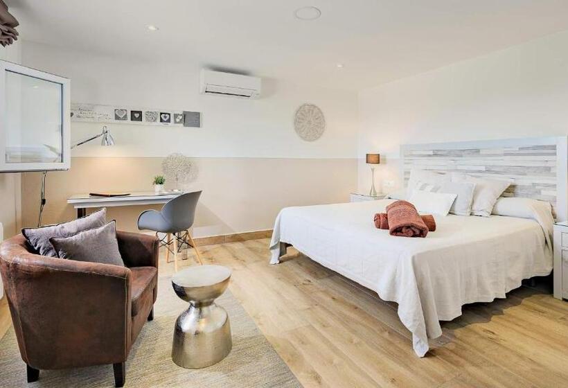 סוויטת ג'וניור עם טרסה, Boutique Hideaway Cortijo El Sarmiento