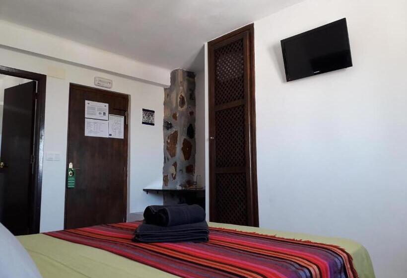 スタンダードトリプルルーム, Boutique Hostal Casa Justa