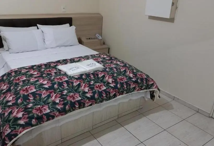 Deluxe Yhden Hengen Huone, Dalias