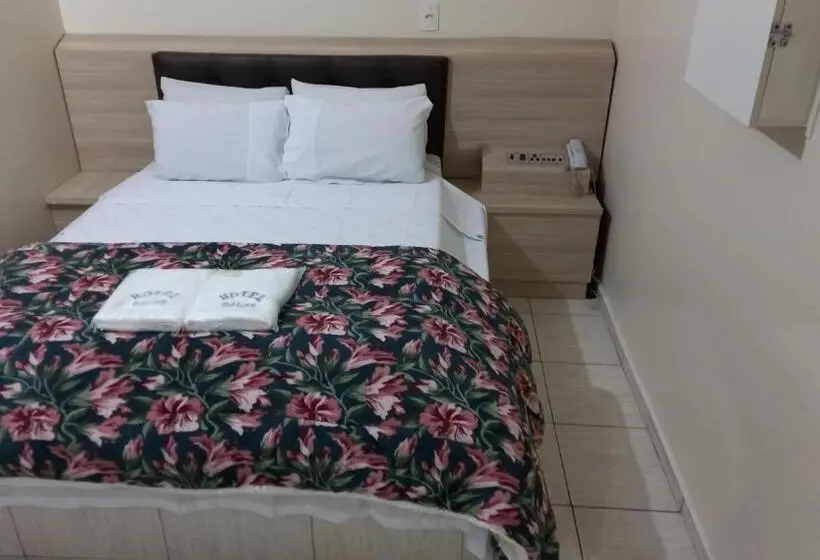 Deluxe Yhden Hengen Huone, Dalias