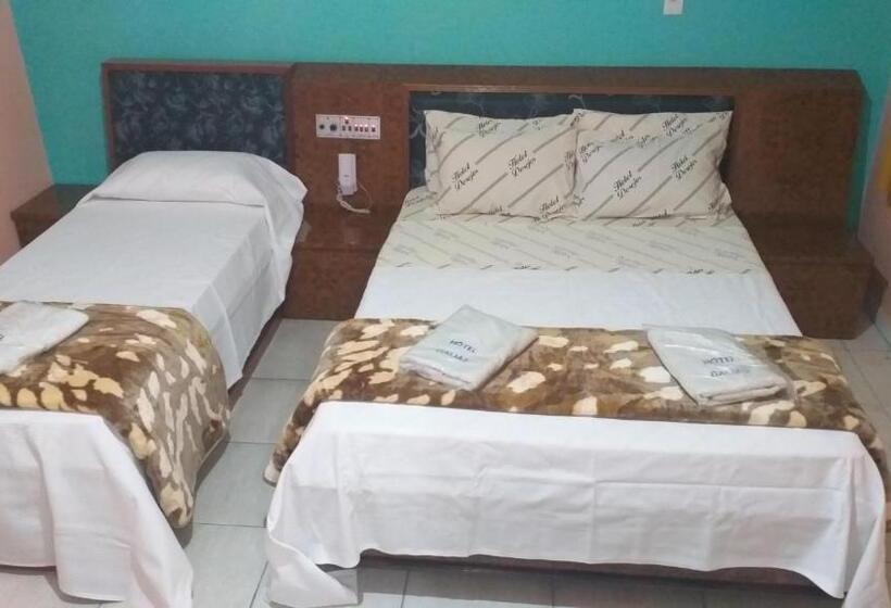 デラックスルーム, Dalias