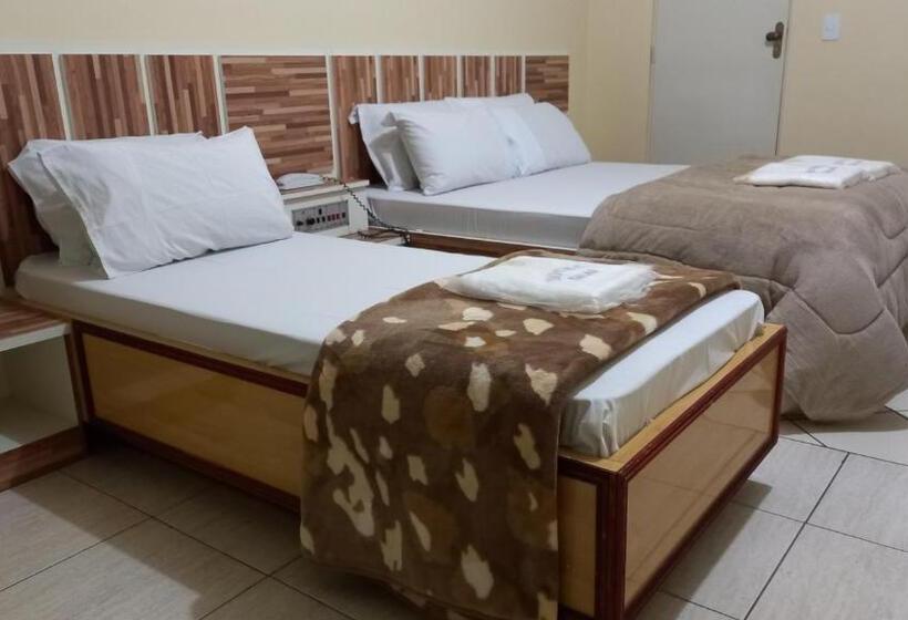 デラックスルーム, Dalias