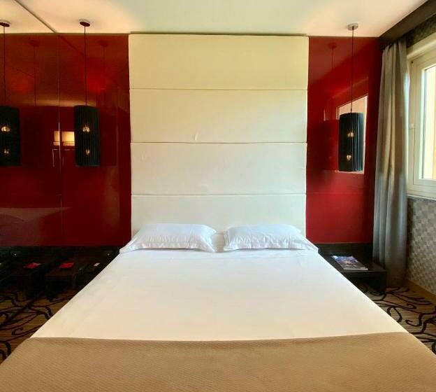 חדר סטנדרט, Iris