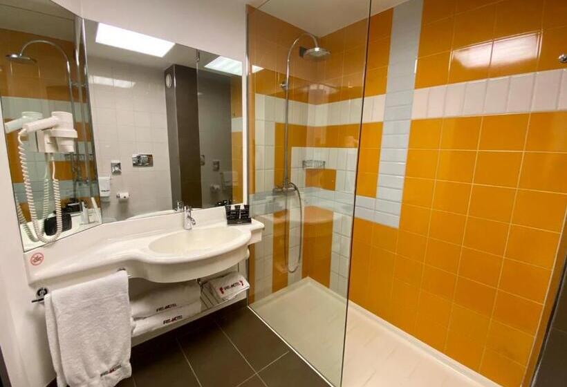 חדר סטנדרט, Iris