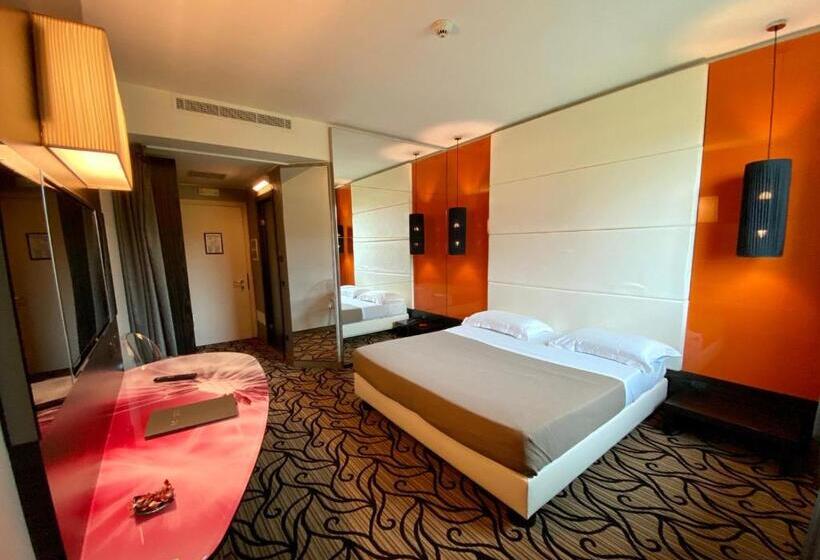 חדר סטנדרט, Iris