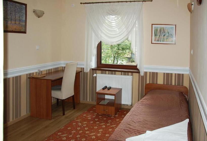 スタンダードシングルルーム, Restauracja Redos