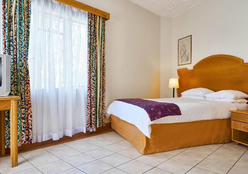 Трехместный Номер Superior, San Giovanni Rotondo Palace   Alihotels