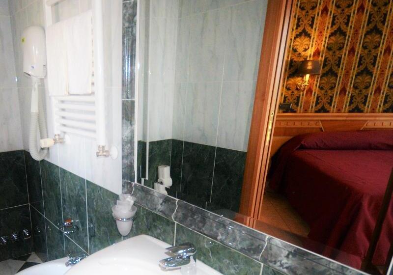 Трехместный Номер Классика, San Giovanni Rotondo Palace   Alihotels