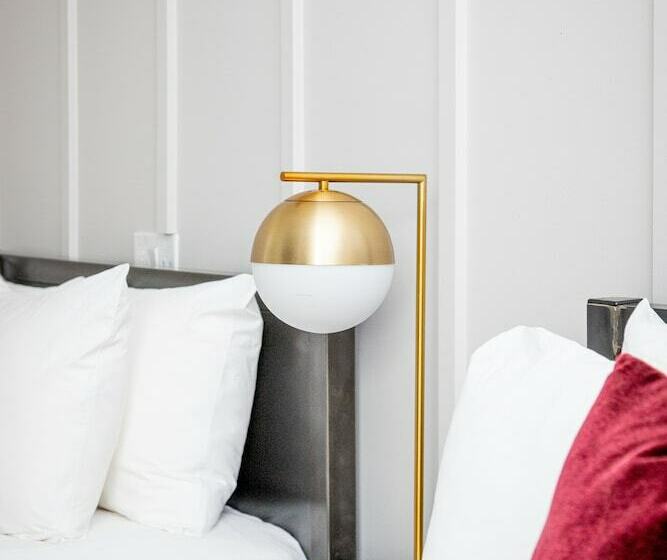 Quarto clássico, The Chicago Hotel Collection River North