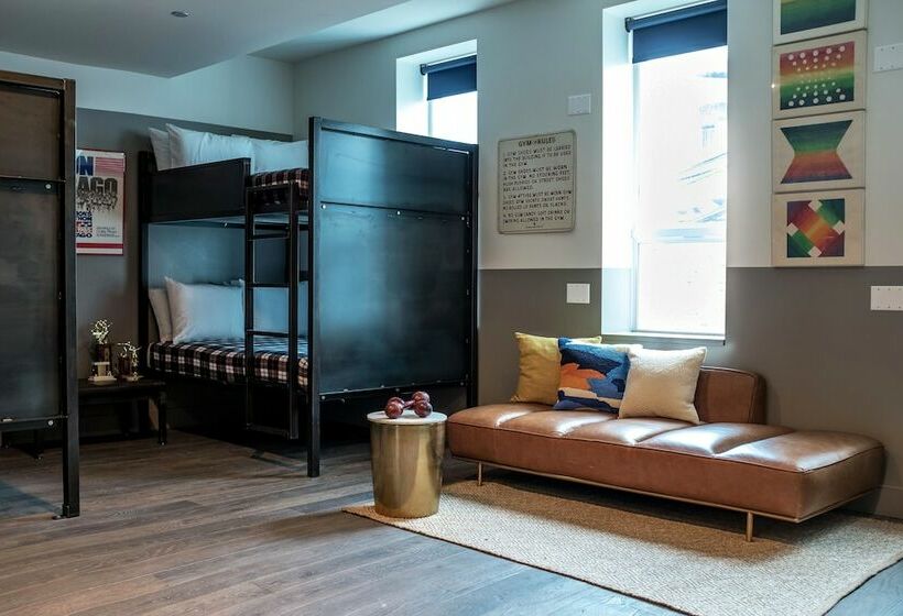 اتاق استاندارد, The Chicago Hotel Collection River North