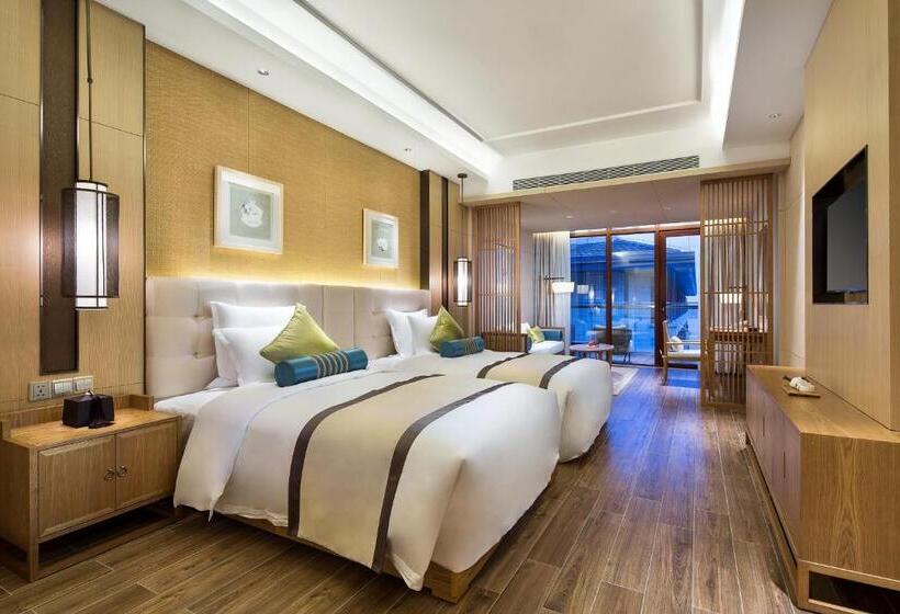 חדר דלוקס נוף לים, Wyndham Grand Plaza Royale Wenchang