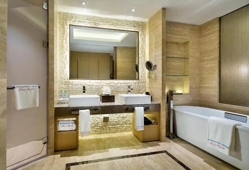 オーシャンビューデラックスルーム, Wyndham Grand Plaza Royale Wenchang