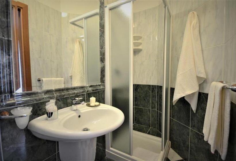 Номер Стандарт, San Giovanni Rotondo Palace   Alihotels