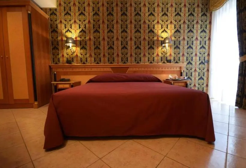 Superior Room with Terrace, San Giovanni Rotondo Palace Alihotels