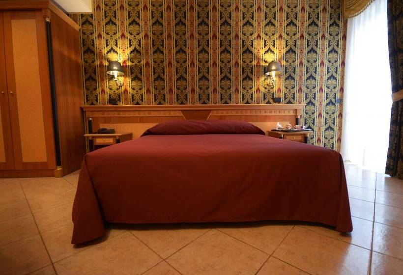 Трехместный Номер Superior, San Giovanni Rotondo Palace   Alihotels