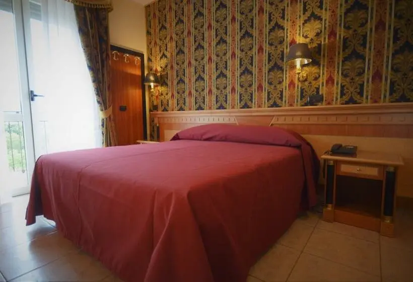 اتاق سوپریور سه تخته, San Giovanni Rotondo Palace Alihotels
