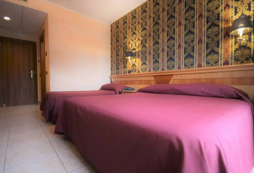 اتاق کلاسیک سه تخته, San Giovanni Rotondo Palace Alihotels