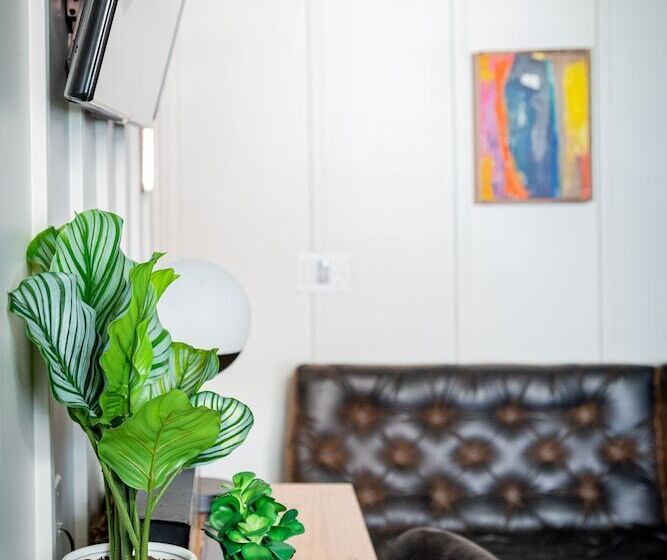 اتاق استاندارد, The Chicago Hotel Collection River North