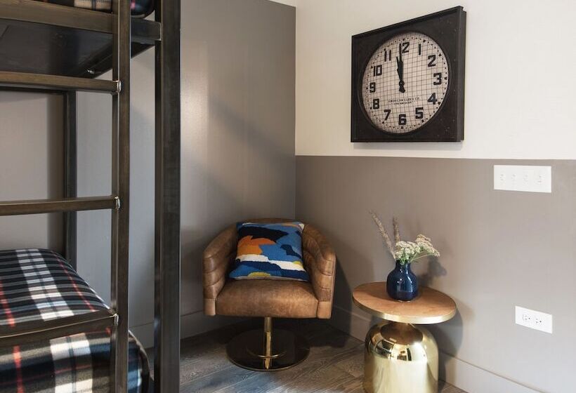 اتاق لوکس, The Chicago Hotel Collection River North