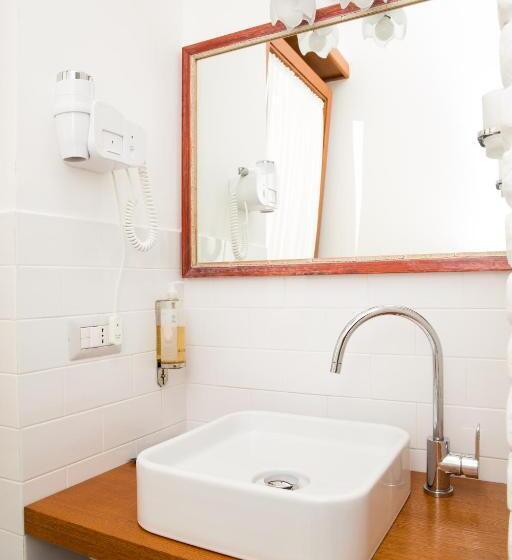 اتاق لوکس, Il Castello