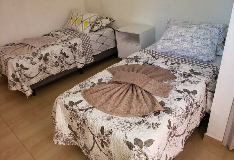 Quarto Estandar, Pousada Martins E Cia
