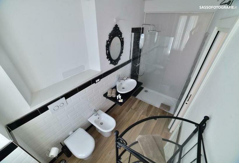 חדר סטנדרט נוף לים, Suite Varigotti