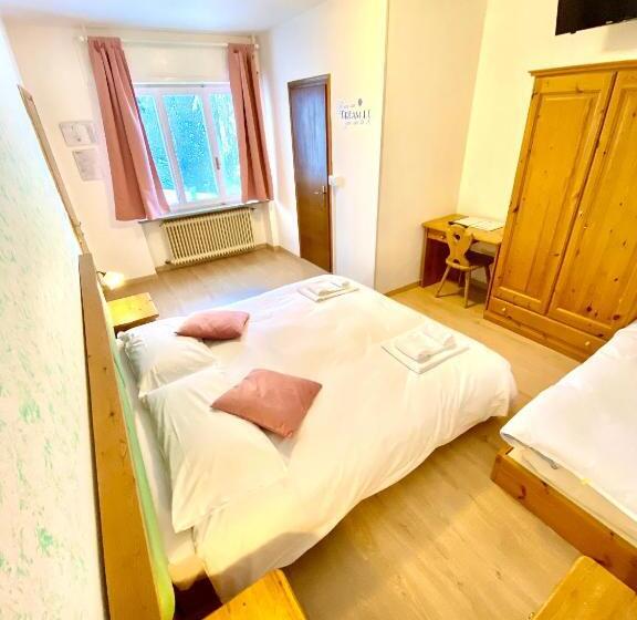 标准三人间, B&b Lorenzini Ski