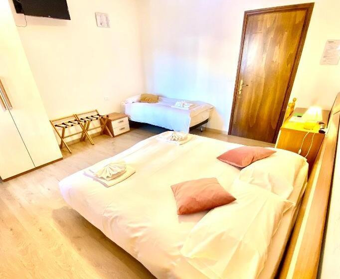 스탠다드 트리플 룸, B&b Lorenzini Ski