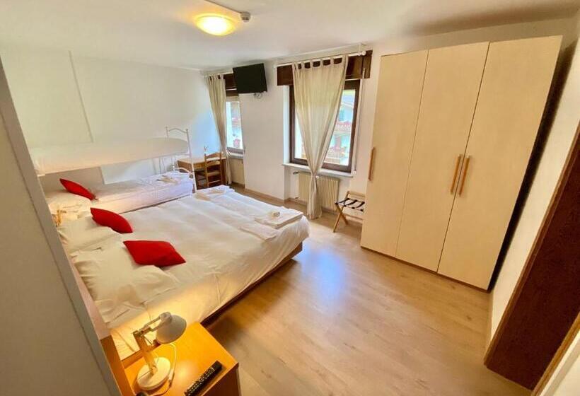 4인용 스탠다드 룸, B&b Lorenzini Ski