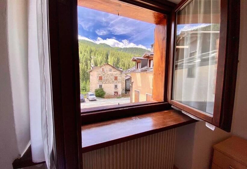 4인용 스탠다드 룸, B&b Lorenzini Ski