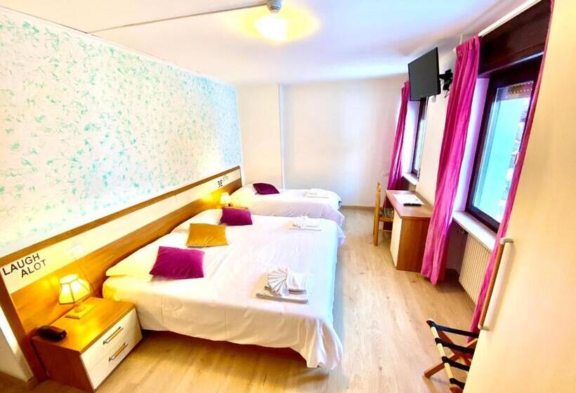 اتاق استاندارد سه نفره, B&b Lorenzini Ski