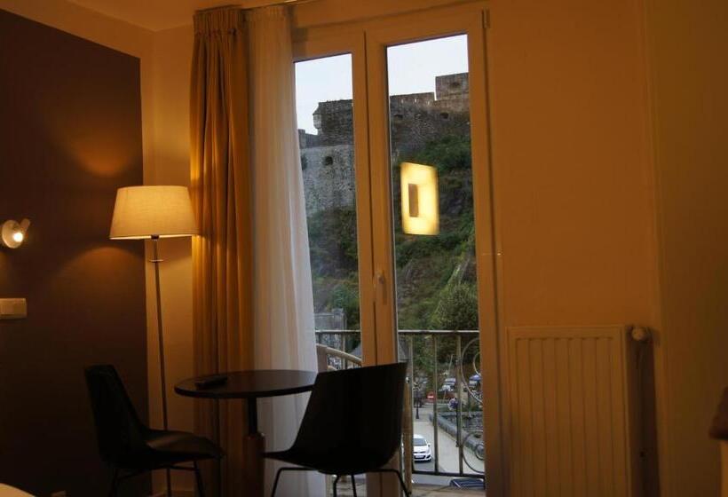 Номер Superior, Bouillon