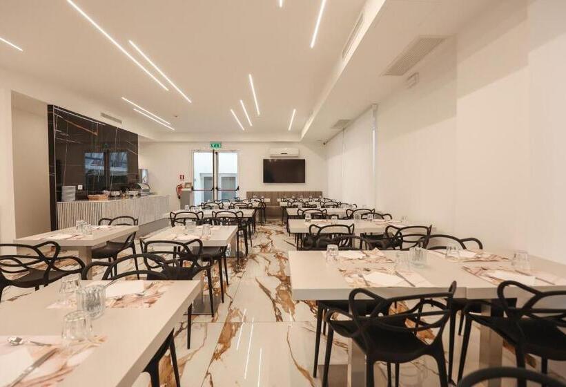 اتاق سوپریور, Cenisio