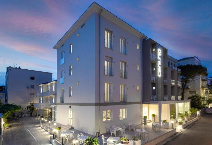 اتاق سوپریور سه تخته, Cenisio