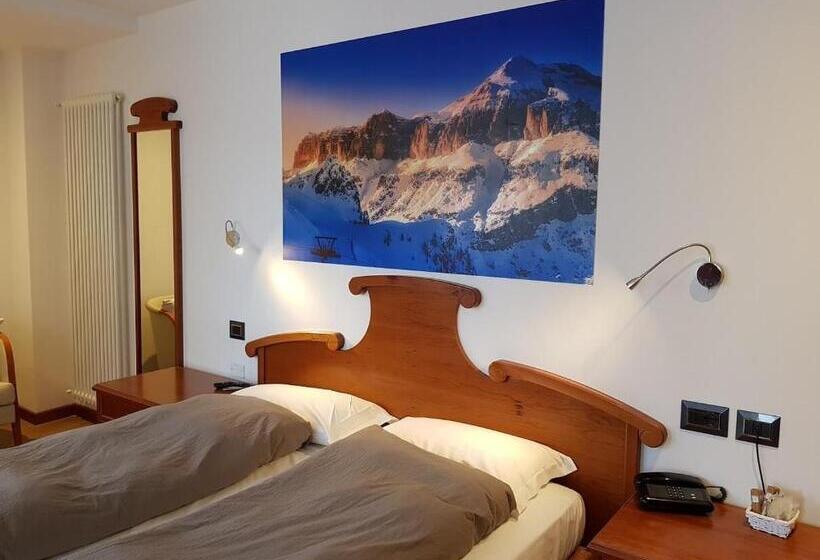 スーペリアトリプルルーム, Moena