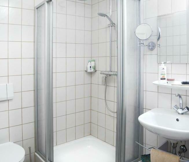 标准间, Restaurant Im Goldenen Grund