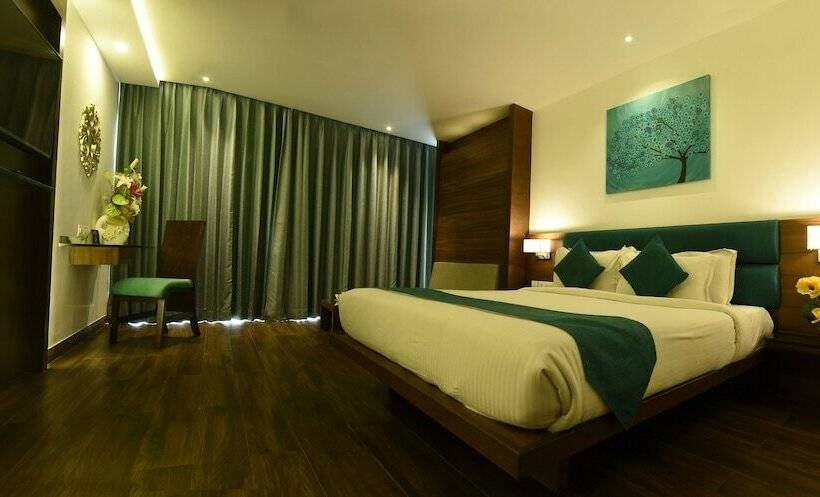 エクゼクティブルーム, Roopa Elite