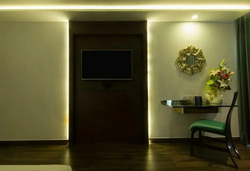 Standard Room, Roopa Elite