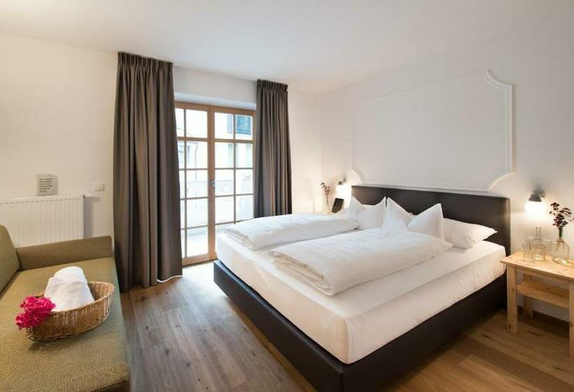 Номер Стандарт, Spanglwirt