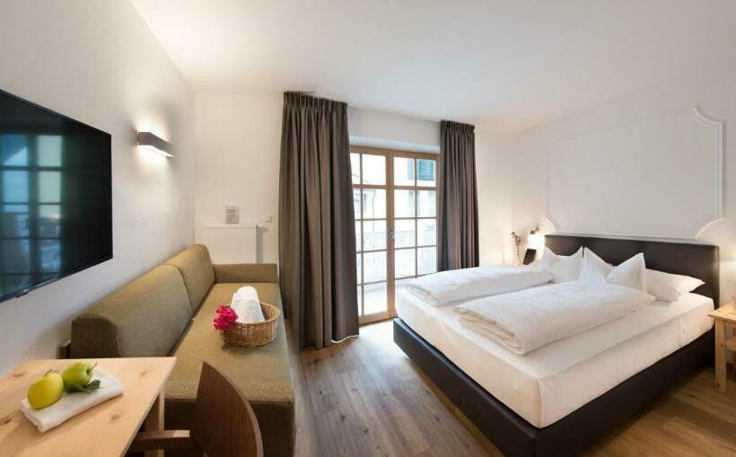 Номер Стандарт, Spanglwirt