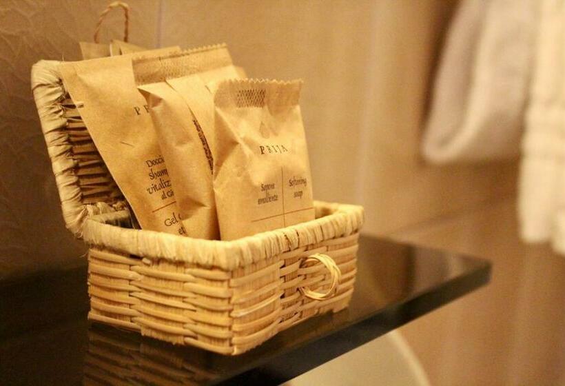 Номер Стандарт, Tre Corone