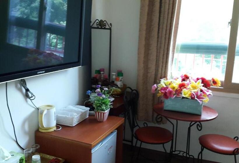 マウンテンビュースタンダードルーム, Saipan Motel With Sea View