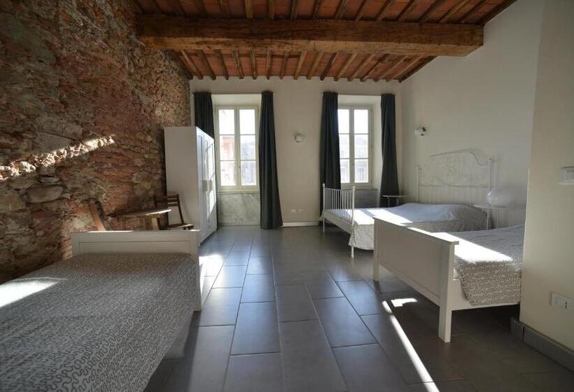 标准四人间共用浴室, Ostello Palazzo Nizza