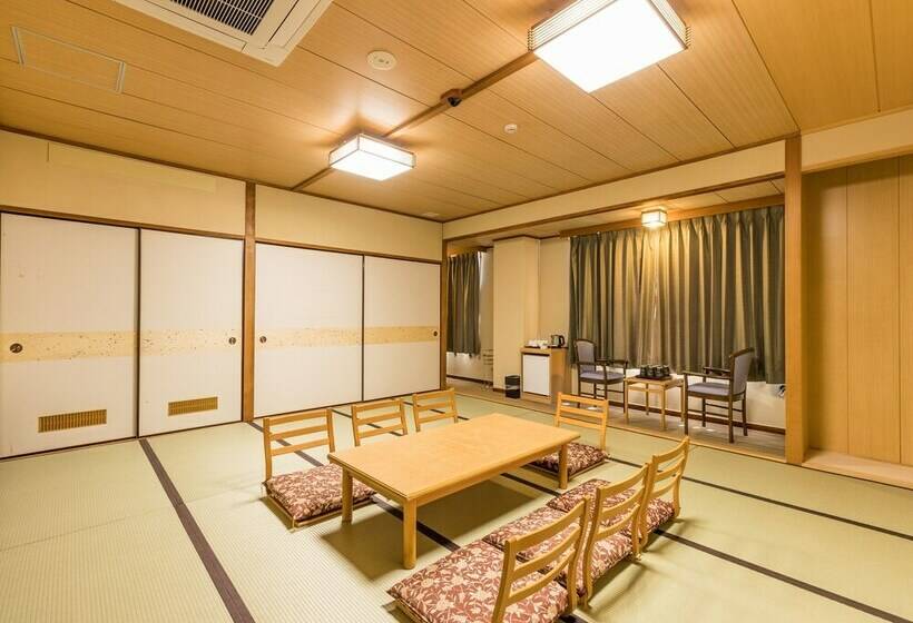 Семейный Номер Совместный Санузел, Kumano No Yado Umihikari
