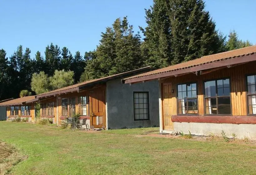 اتاق خانوادگی, Barnyard Backpackers Te Anau