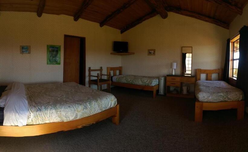 اتاق خانوادگی, Barnyard Backpackers Te Anau