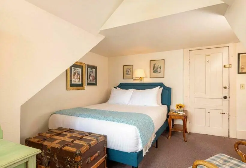 バス共有のスタンダードルーム, Old Stagecoach Inn