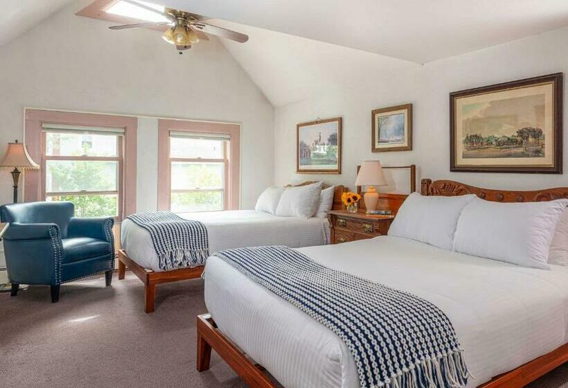Номер Deluxe, Old Stagecoach Inn