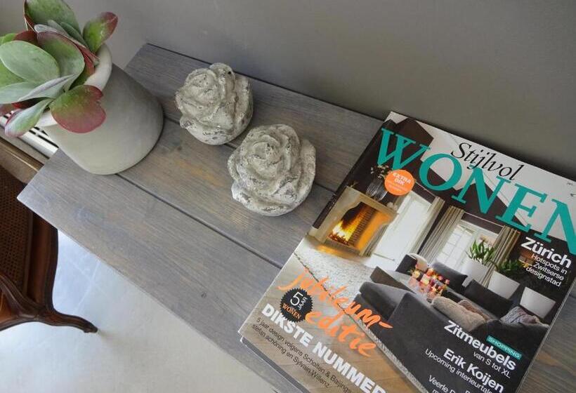 Estudio Estándar, Studio Augustinus